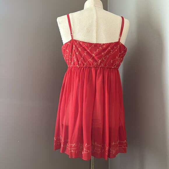 Vintage Victoria Secret Silky Red Nightgown and Robe Set Size Medium - Picture 8 of 12